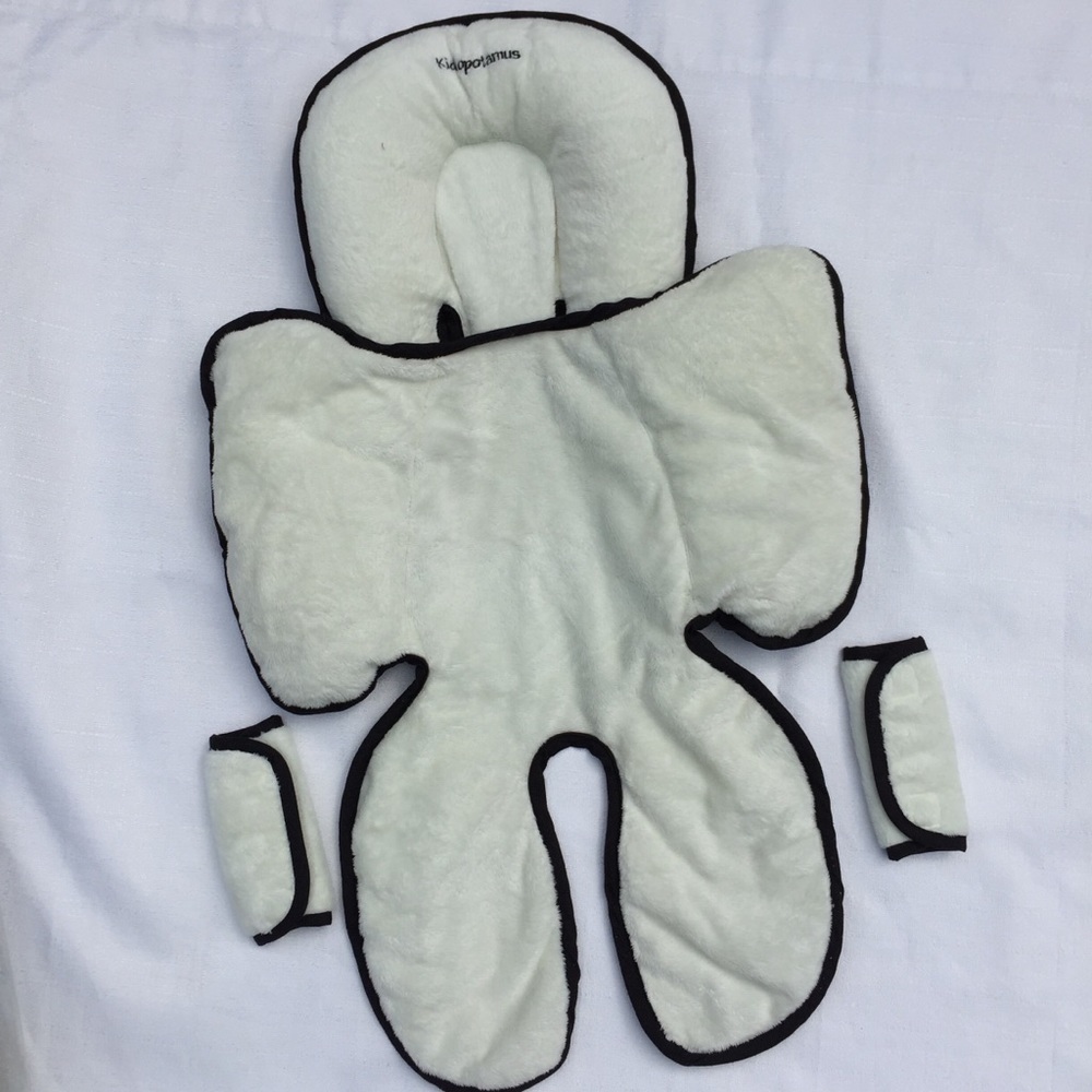 EUC Snuzzler by Kiddopotamus - Infant Seat Support - Picture 4 of 10